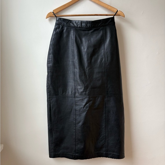 Vintage Leather Midi Skirt - Picture 4 of 12